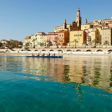 Проживание в семье La Clemente *