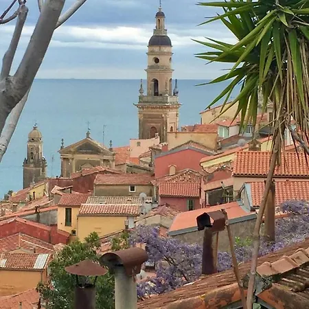 Проживание в семье La Clemente *